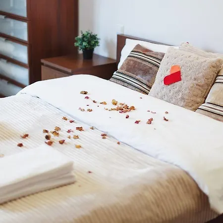 Angel Plaza Apartman *
