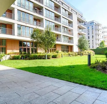 Angel Plaza Apartman *
